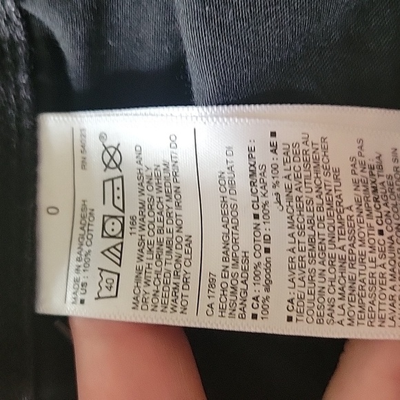 NEW! OLD NAVY High Rise Slouchy Straight Denim Jean Shorts 0. - Picture 8 of 8